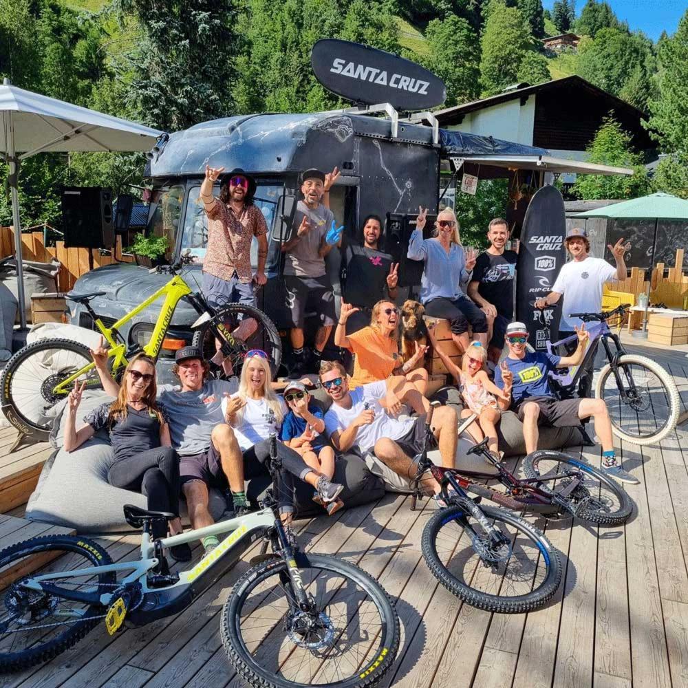 Skill Mountain Lodge - Ski Und Bike Hostel Im Sommer Mit Joker Card Зальбах-Хинтерглемм Экстерьер фото