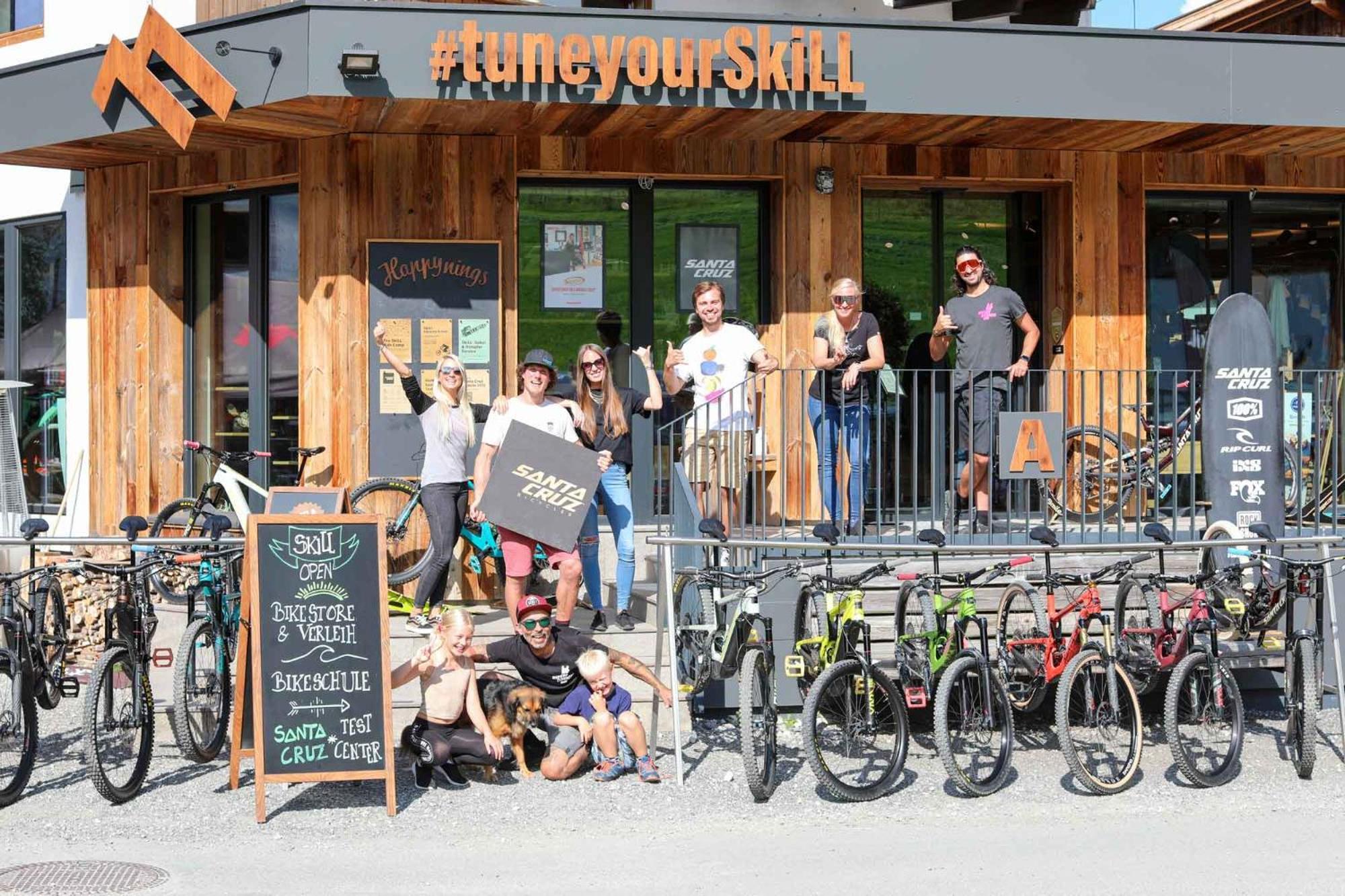 Skill Mountain Lodge - Ski Und Bike Hostel Im Sommer Mit Joker Card Зальбах-Хинтерглемм Экстерьер фото